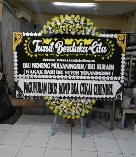 Papan Bunga Duka Dlangu Butuh