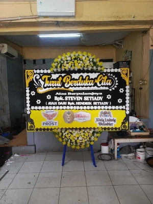 Papan Bunga di Dlangu Butuh